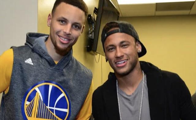 坦足球逐步 坦足球逐步